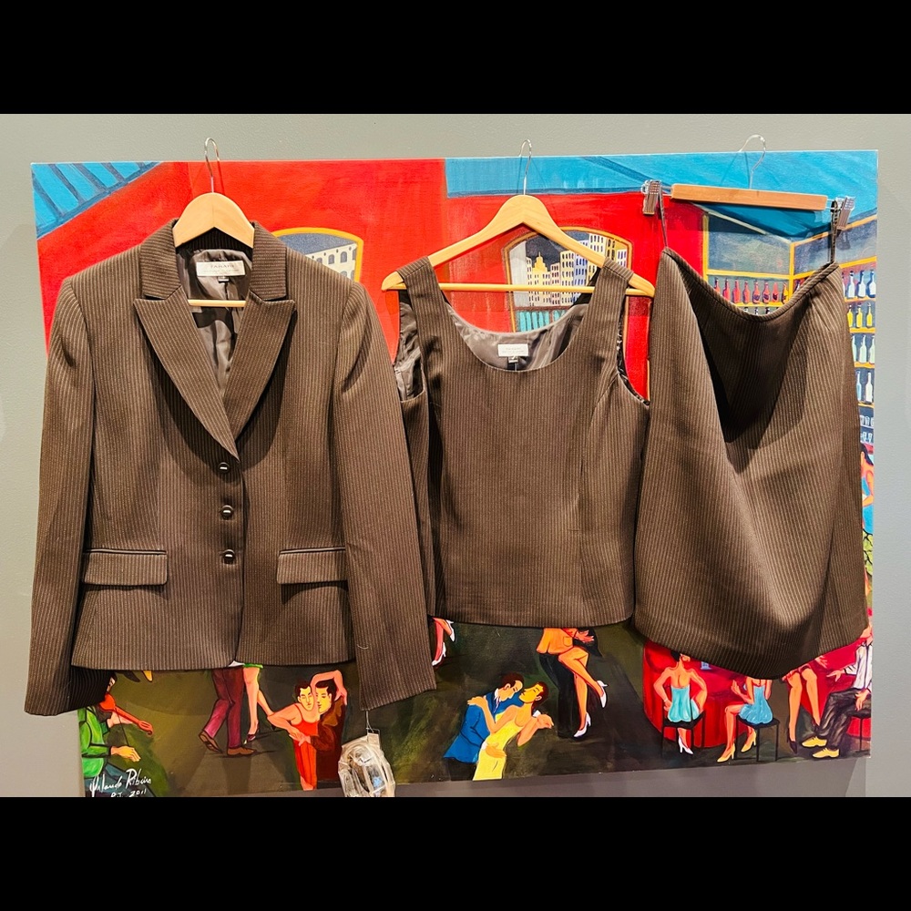 NWT Tahari 3 piece skirt suit-Brown and Stunning!!!
